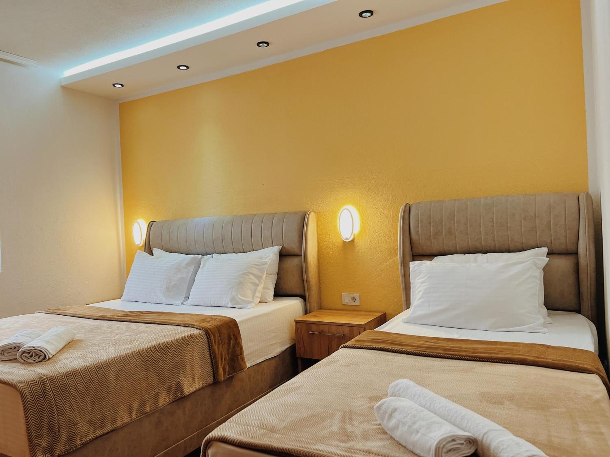 Apartments Fat E Jet - Pool & Breakfast Ulcinj Kültér fotó