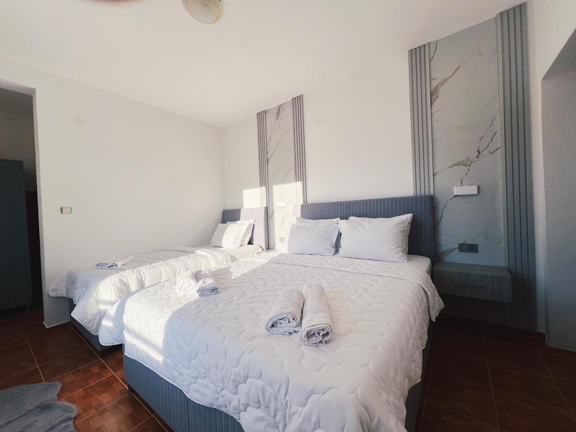 Apartments Fat E Jet - Pool & Breakfast Ulcinj Szoba fotó