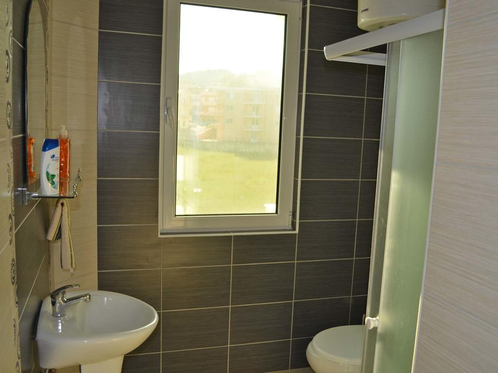 Apartments Fat E Jet - Pool & Breakfast Ulcinj Kültér fotó