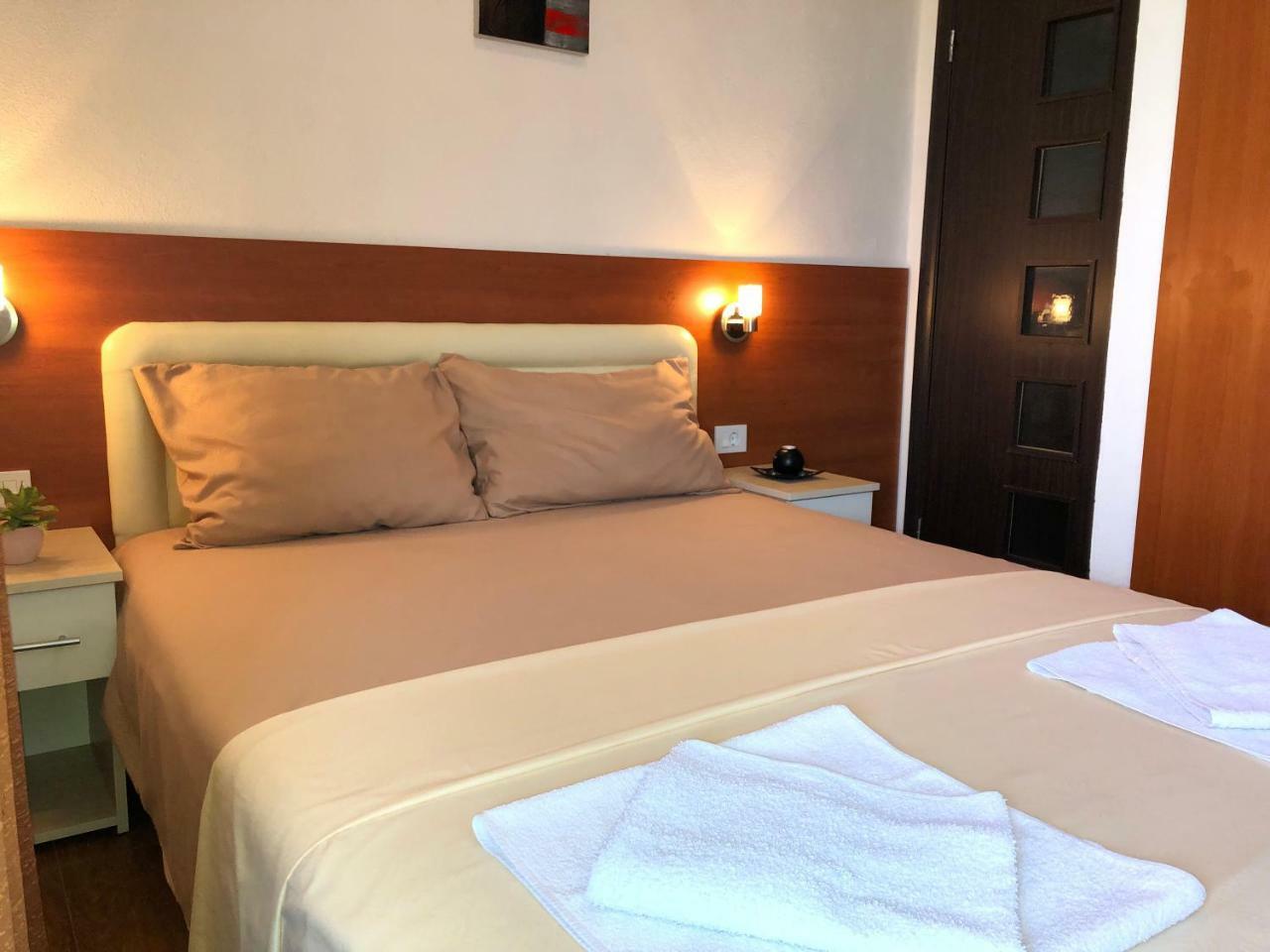 Apartments Fat E Jet - Pool & Breakfast Ulcinj Kültér fotó